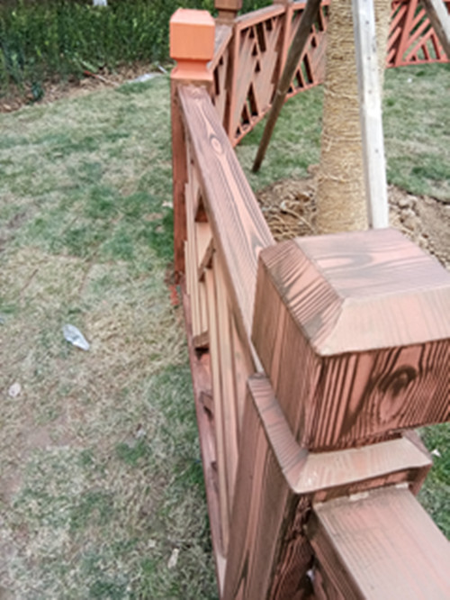 九龙坡钢结构护栏仿木纹项目